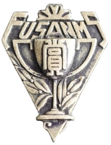 Pusan Middle School Alumni Association Award Watch Fob.jpg