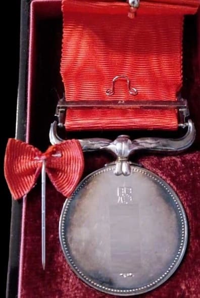 Red Ribbon Medal  1998.jpg