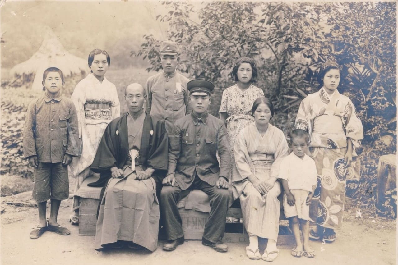 reservist badge in group photo.jpg