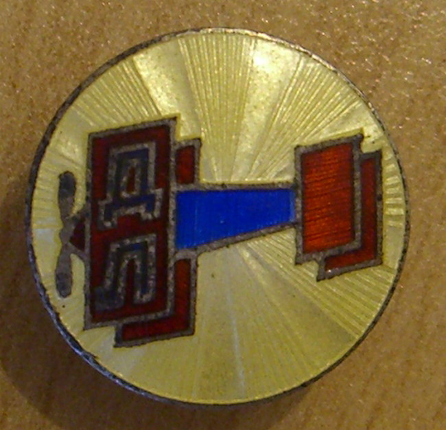 Round Badge of Dobrolyot   знак Добролёта.jpg