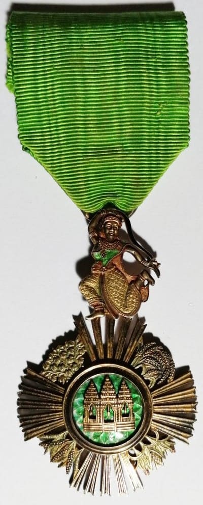 Royal Order  of Sowathara 5th class made by Chobillion.jpg