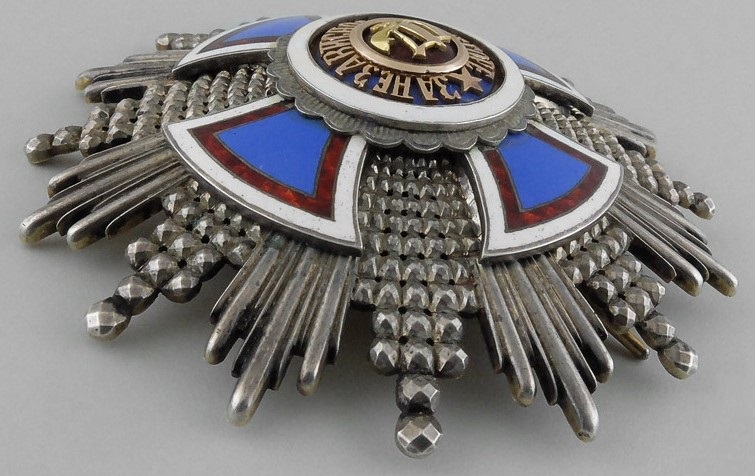 Russian made Order of Danilo 1st Class Breast  Star by Fokin workshop.jpg