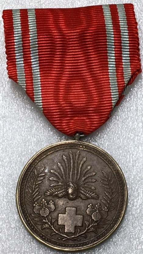 Russo-Japanese War Relief Commemorative Medal of  Japanese Red Cross Society.jpg
