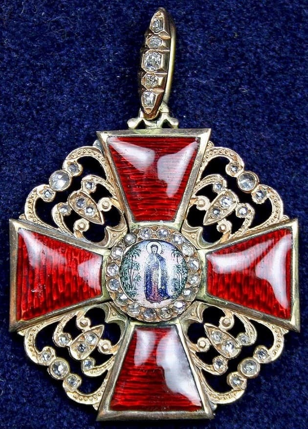 Saint Anna order with diamonds made out of ordinary ВД-made 3rd class Anna.jpg