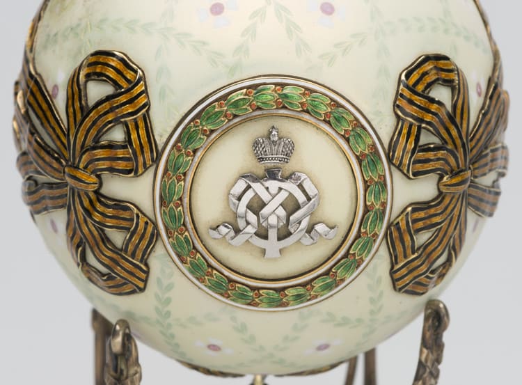 Saint George Fabergé egg.jpg