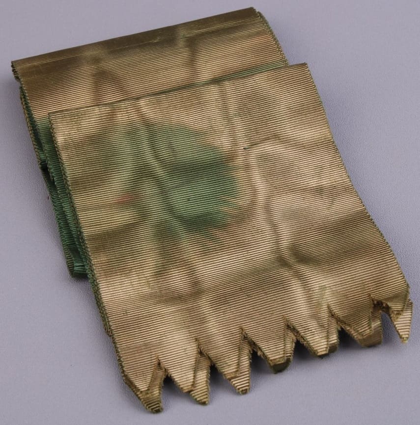 Sash for Grand Cross of the Order of the Ernestine House.jpg