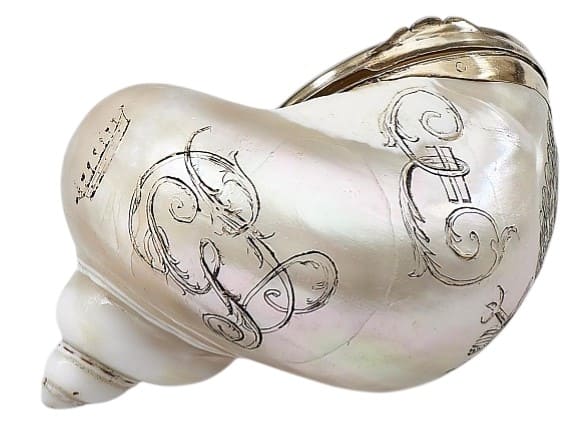 Snuffboxe of Catherine II the Great.jpeg