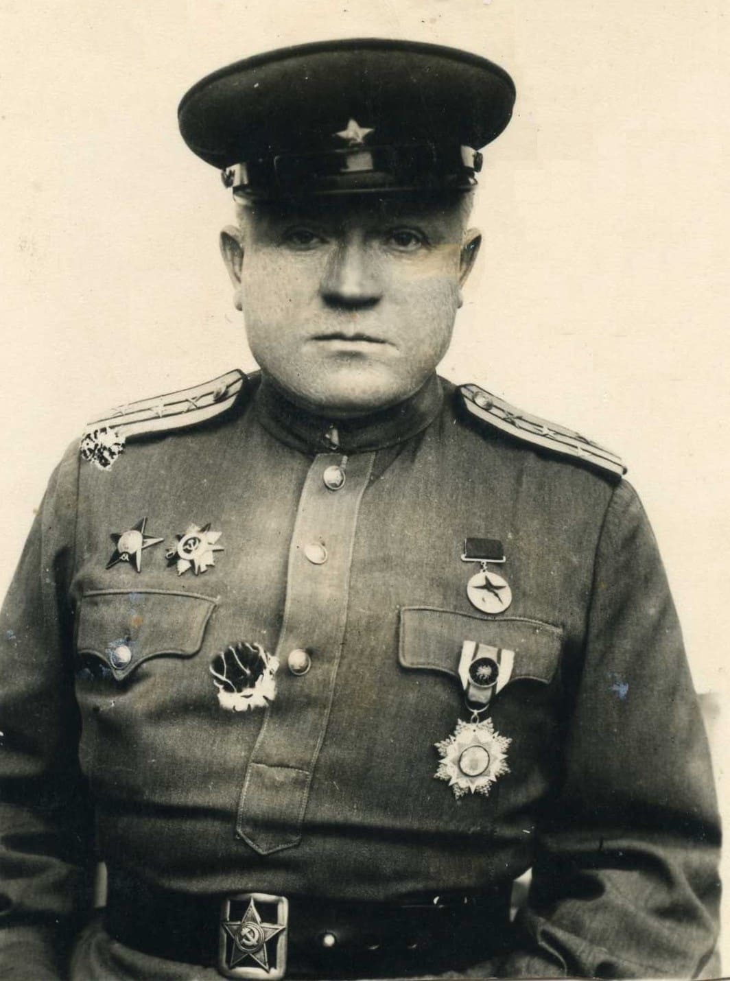 Soviet Officer  with the Order of the Cloud and Banner.jpg