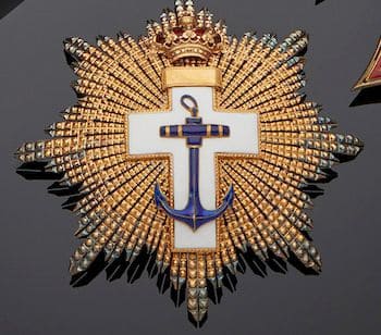 Spanish Order of Naval Merit breast star.jpg