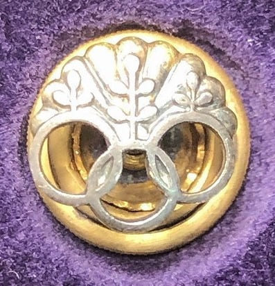 Special Imperial Audience Commemorative Badge.jpg