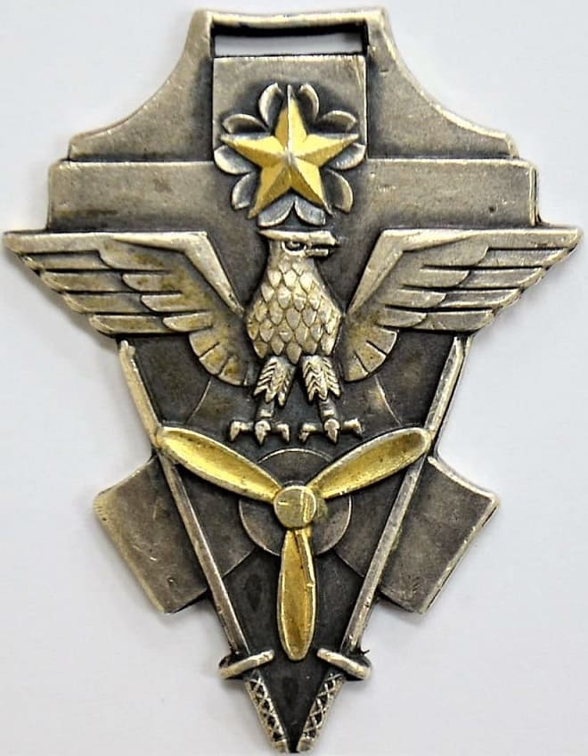 Tachiarai Army Flight School 1st Special Class of Pilots Watch Fob.jpg