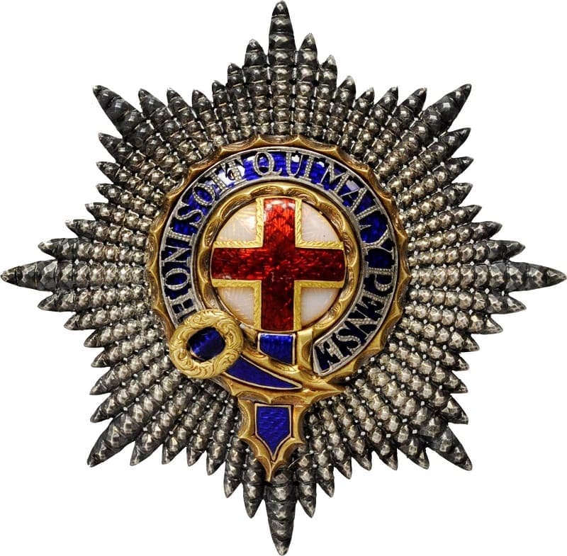 The Most Noble Order of the Garter breast stars made by Hunt & Roskell.jpg