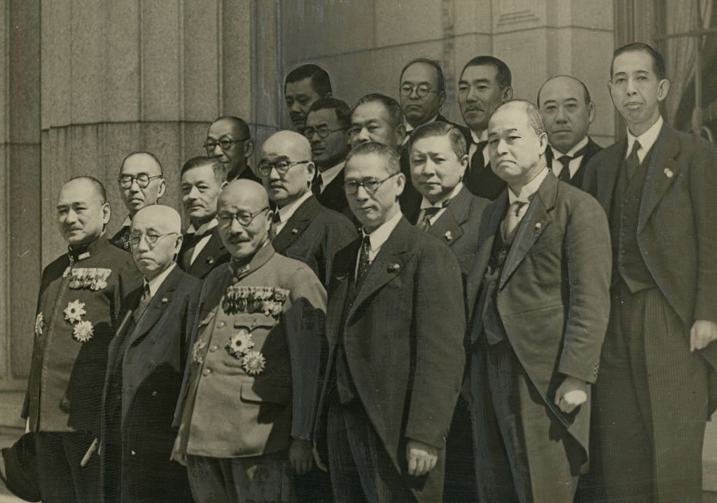 Tojo (front row, 3rd L) and his cabinet members pose for photographs after the ordinary session of the diet on March 26, 1943 in Tokyo.jpg