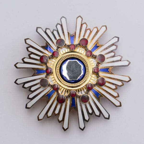 Trident Breast Star of the Order of the Sacred Treasure.jpg