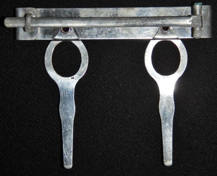 Two-place medal hanger with original  case.jpg