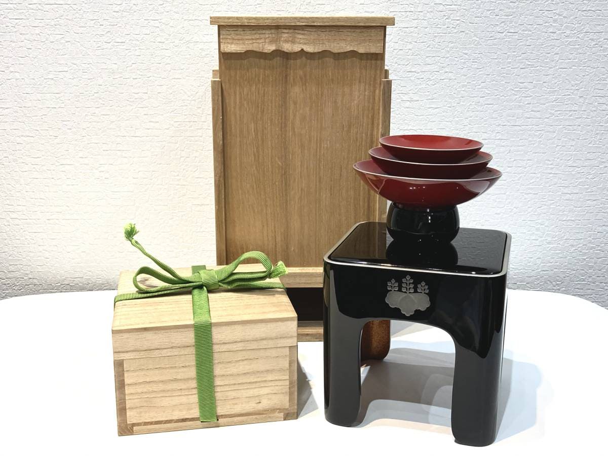 Urushi  Cups with Silver  Paulownias.jpg