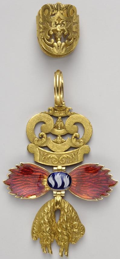 Wellington badge of Golden Fleece-.jpg