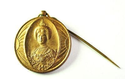 Women's  Patriotic Association  1904-1905 Russo-Japanese War Award Badge.jpg