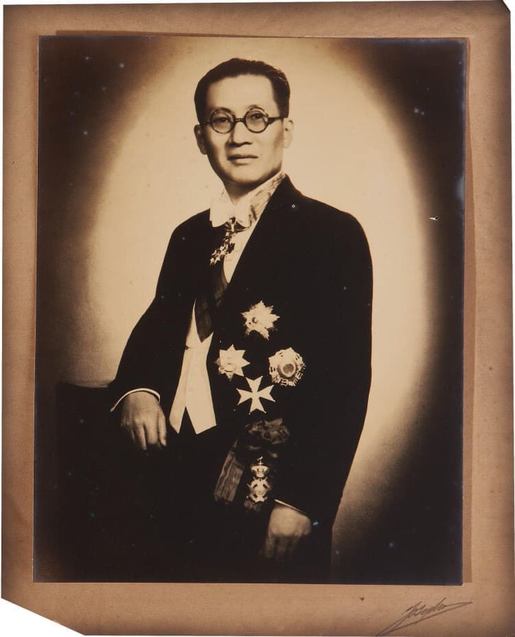 Wu Tiecheng.jpg