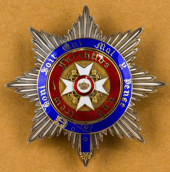 Wurttemberg Order of the Crown Breast Star with Garter Ribbon.jpg