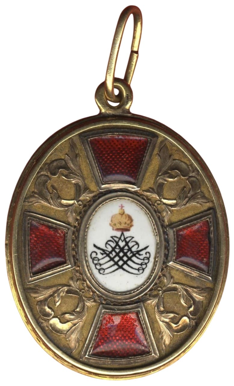 Знак  официала ордена Св. Анны. Первая треть XIX в..jpg