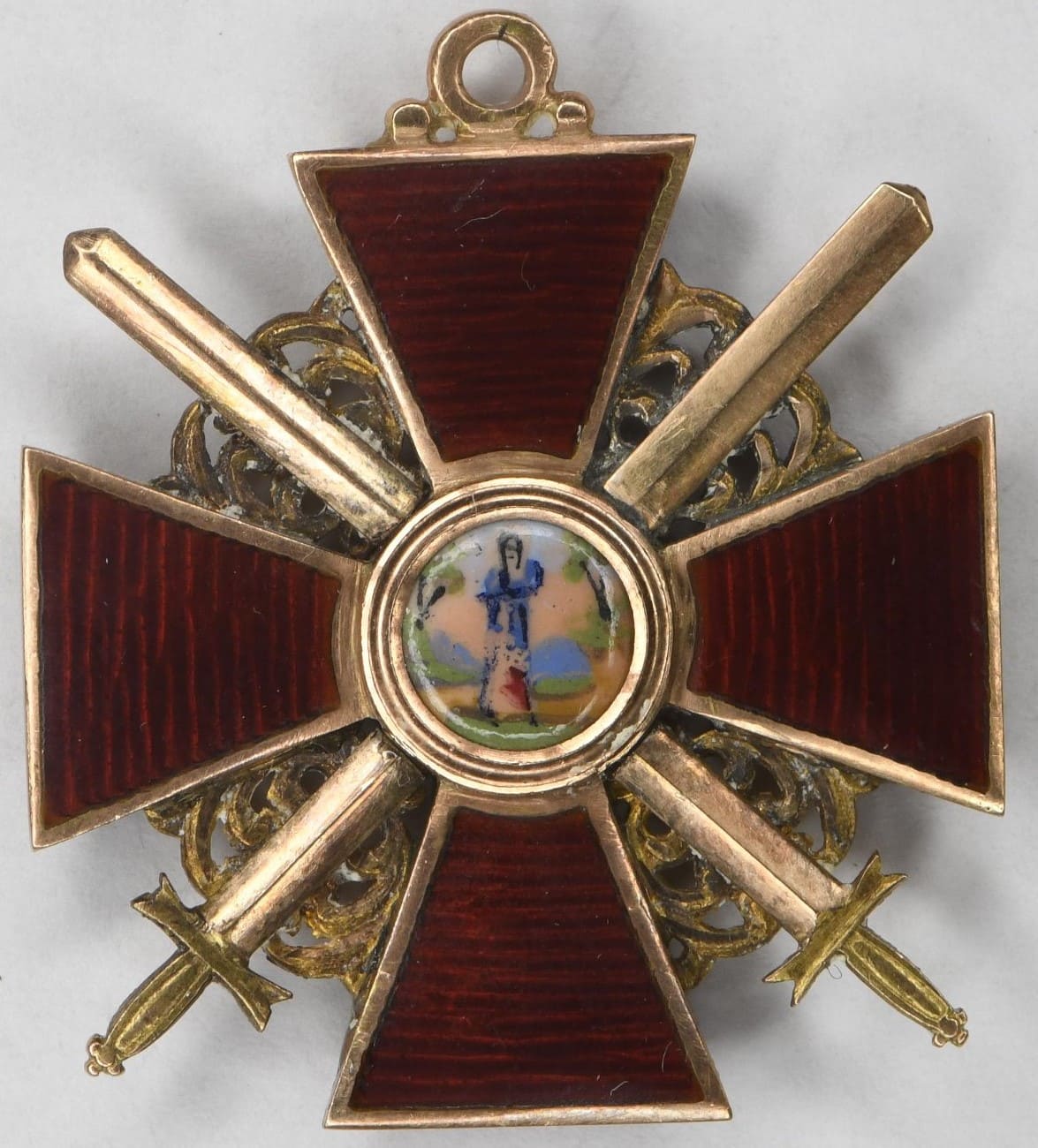 Знак ордена Св. Анны III степени с мечами IK.jpg