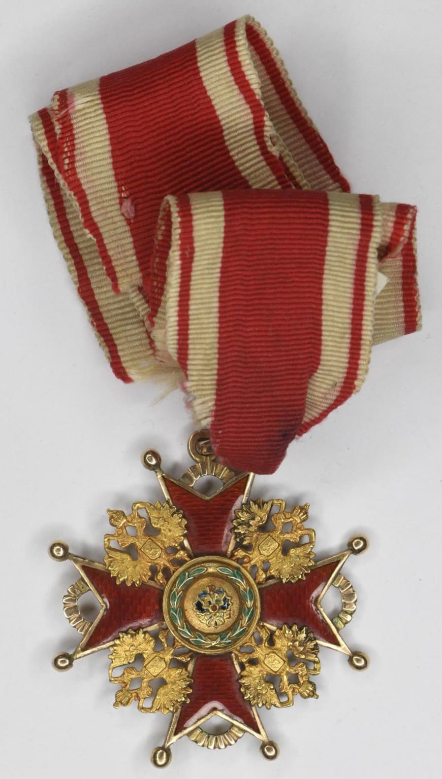 Знак ордена Св. Станислава 3-й степени для нехристиан ИЛ.jpg