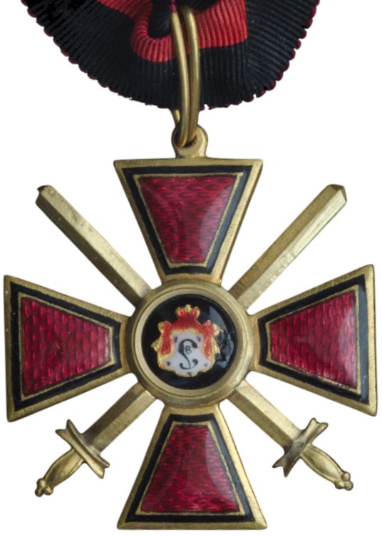 Знак ордена Святого равноапостольного князя Владимира 3-й степени с мечами.jpg