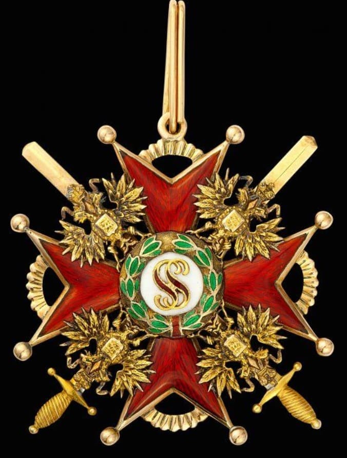 Знак ордена Святого Станислава 2-й степени с мечами.jpg