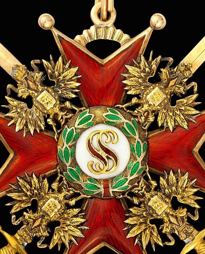 Знак ордена Святого Станислава 2-й степени  с  мечами.jpg