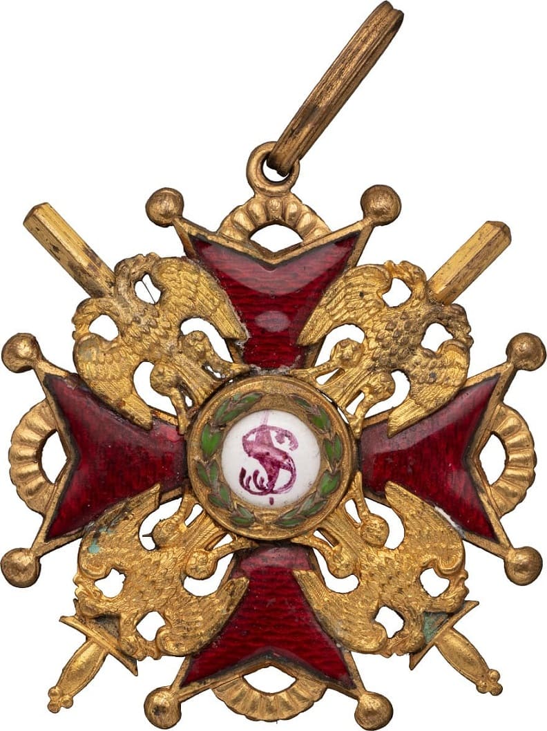 Знак ордена Святого Станислава 2-й степени с мечами.jpg