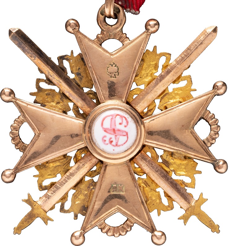 Знак ордена Святого Станислава 3-й степени с мечами  AK.jpg
