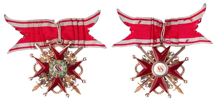 Знак ордена Святого Станислава 3-й степени с мечами АР.jpg