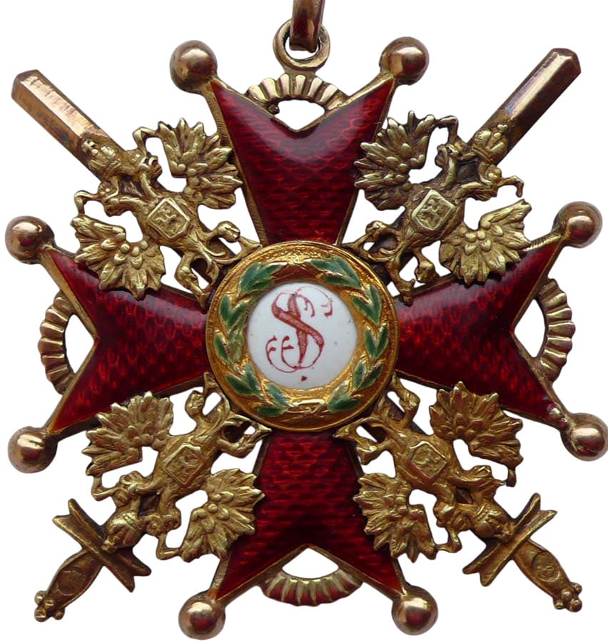 Знак ордена Святого Станислава 3-й степени с мечами ДО.jpg