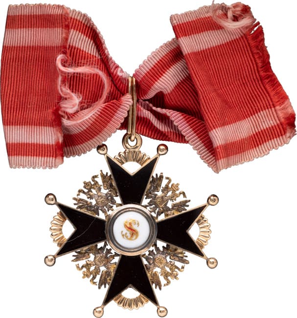 Знак ордена Святого Станислава 3-й степени темной эмали ИО.jpg
