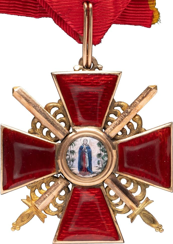 Знак ордена Святой Анны 2-й степени с мечами ВД.jpg