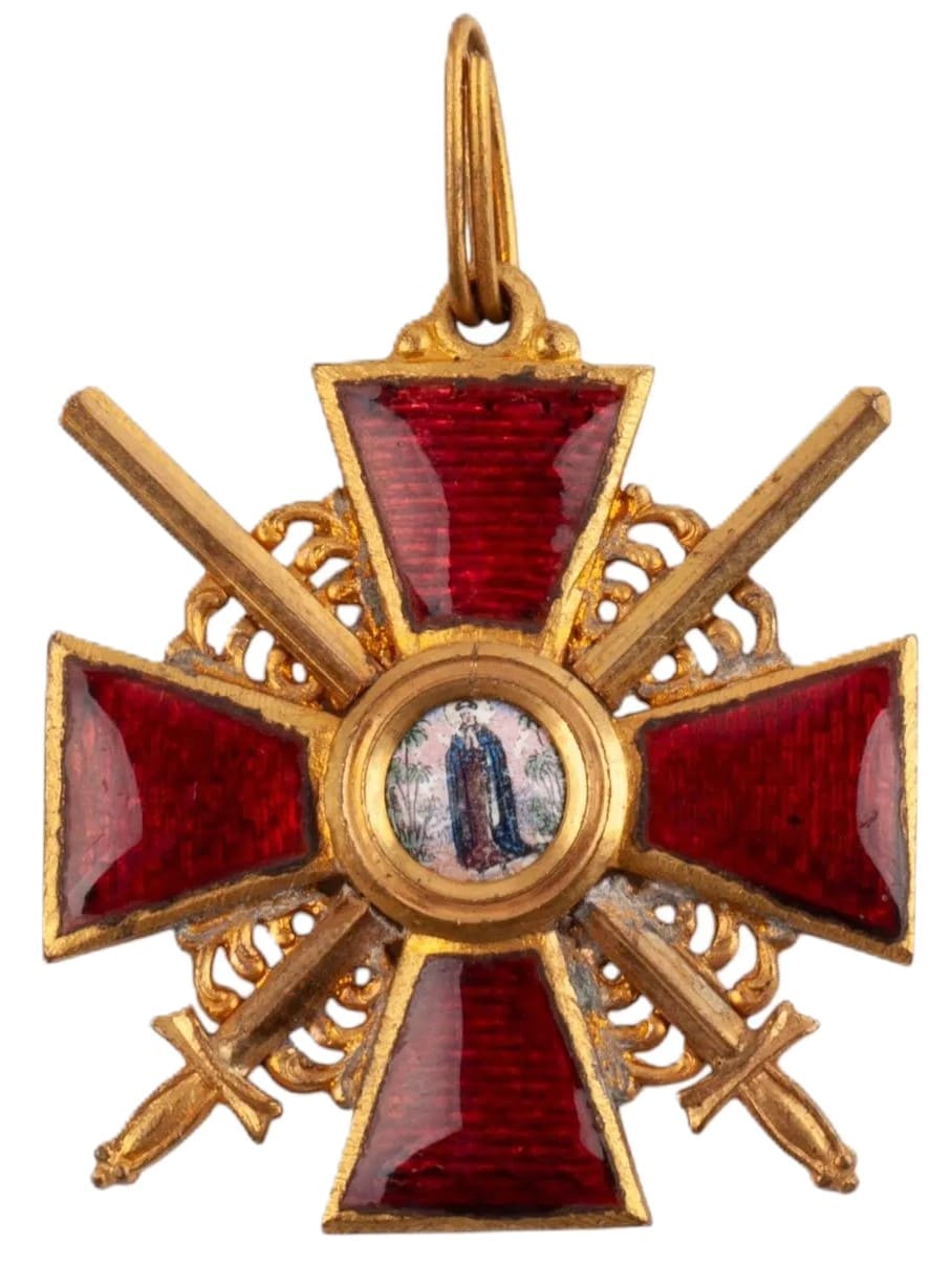 Знак  ордена Святой Анны 3-й степени с мечами в бронзе.jpg