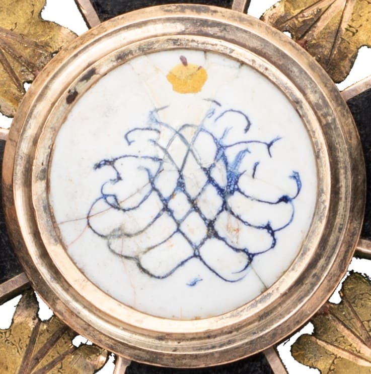 Знак ордена Святой Анны 3-й степени темной  эмали мастерская И.В.Осипова.jpg