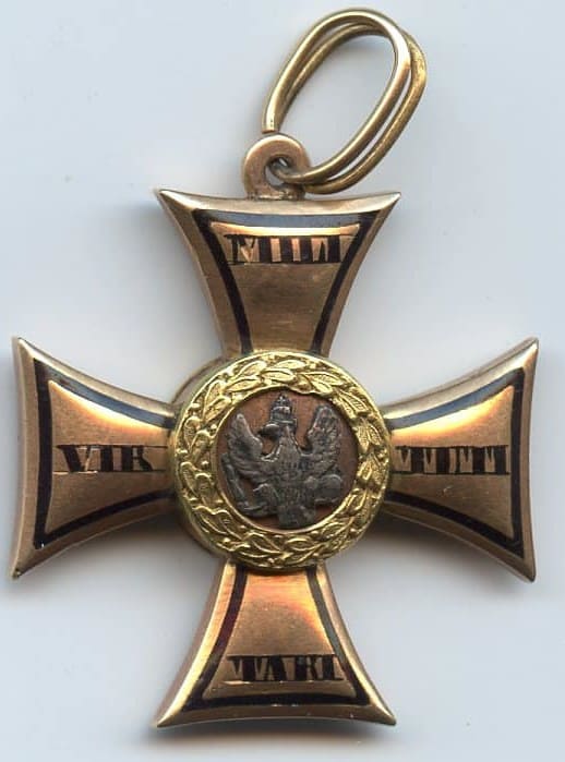 Знак ордена Военных заслуг (Virtuti Militari) 4-й степени.jpg