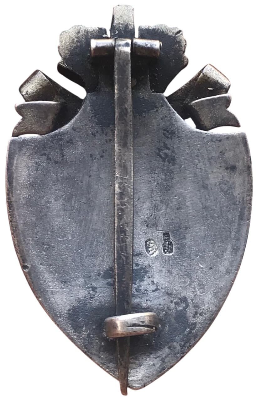 Знак  Российского Общества Красного Креста.jpg