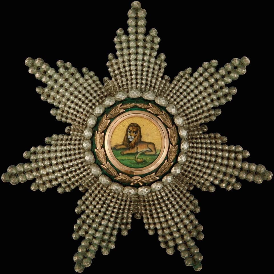 Звезда ордена Льва и Солнца мастерской Дмитрия Осипова.jpg