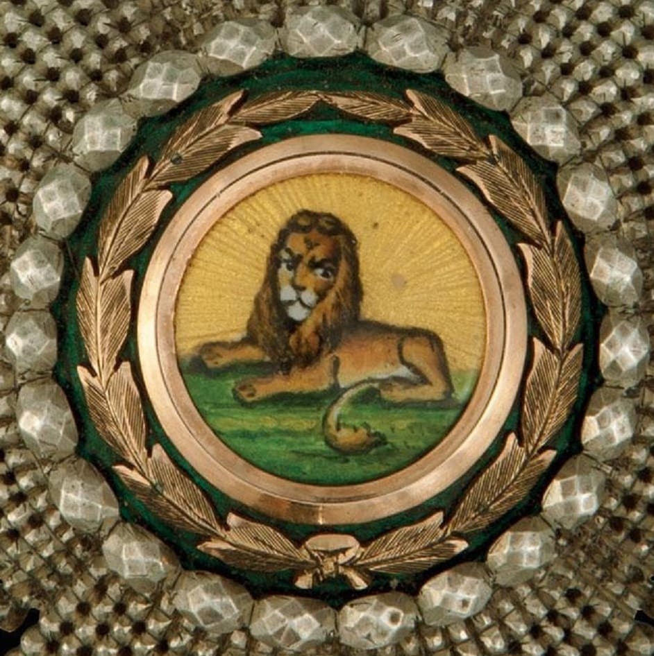 Звезда ордена Льва  и Солнца мастерской Дмитрия Осипова.jpg