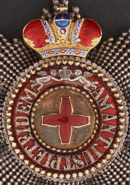 Звезда ордена Святой Анны с короной Rothe.jpg