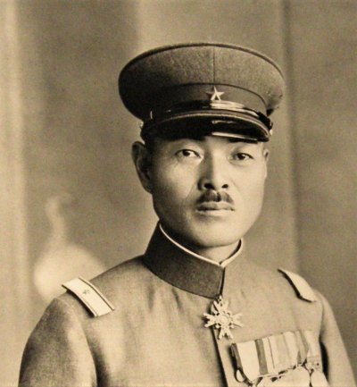 藤井 洋治少将 (2).jpg